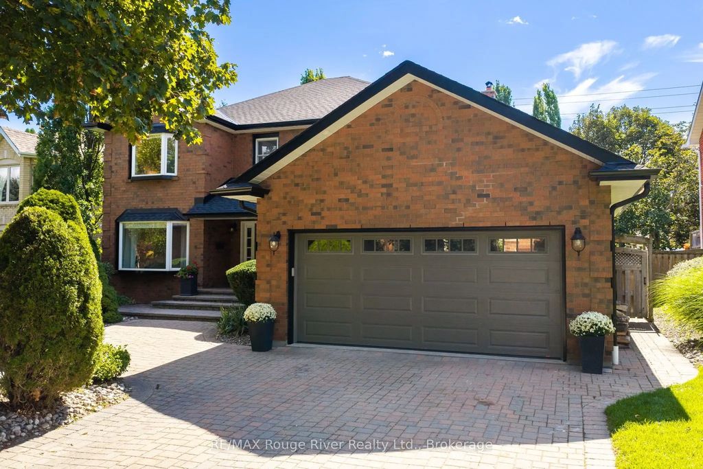 7 Lyndhurst Crescent, Whitby