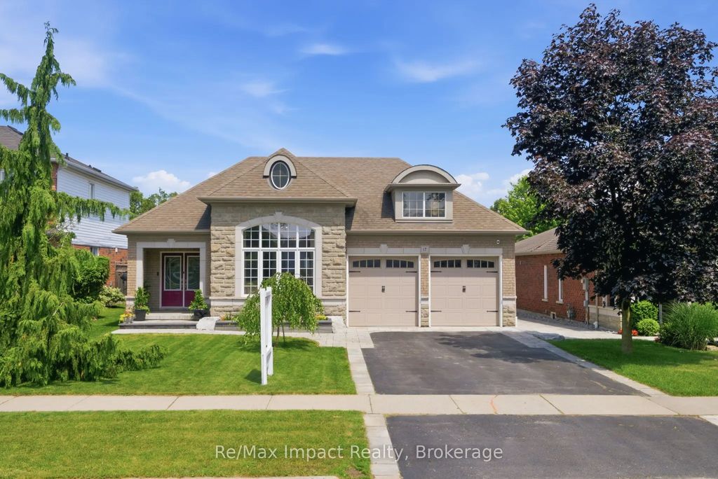 17 Bradshaw Street, Clarington