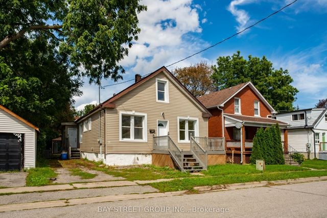 116 Summer Street, Oshawa
