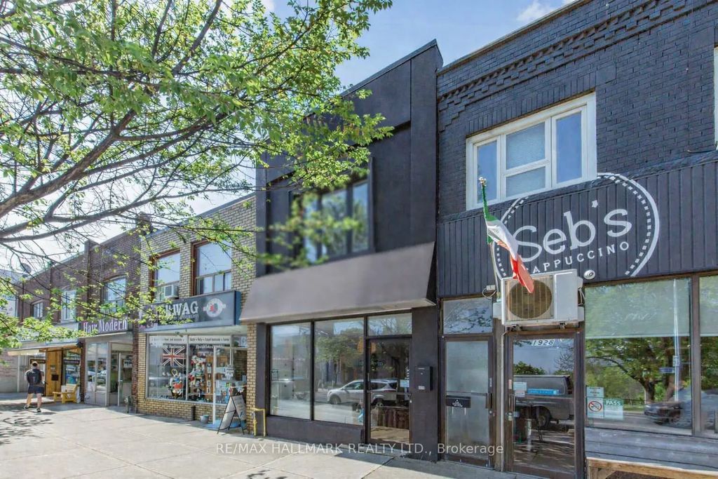 1924 Danforth Avenue, Toronto E03