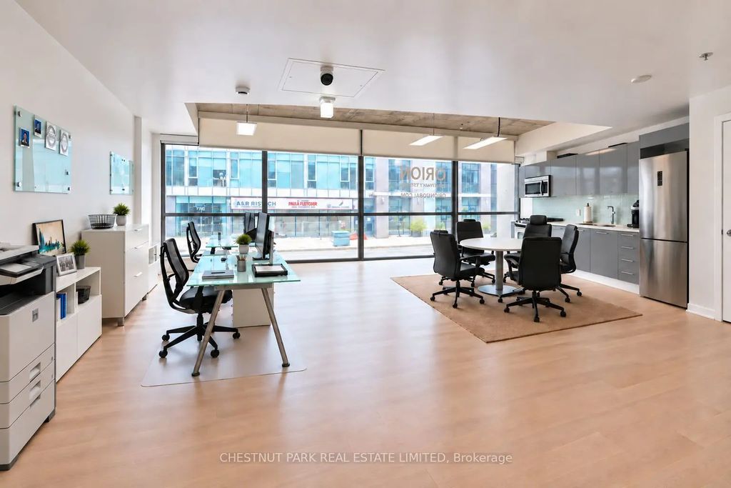 1201 Dundas Street E, Toronto E01
