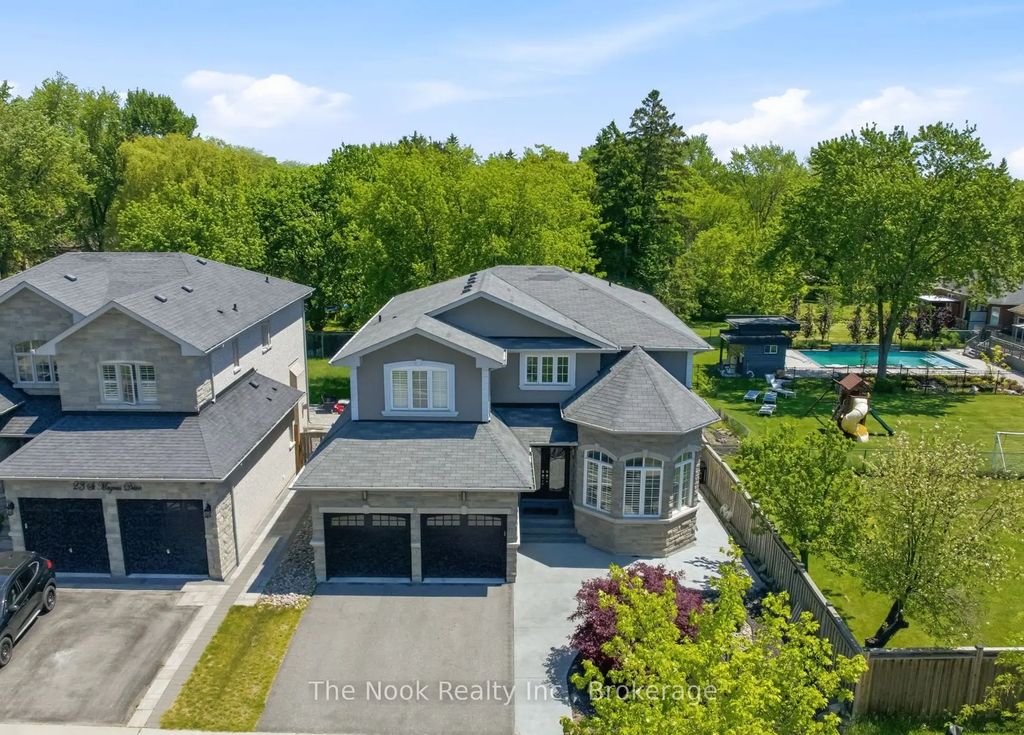 21 St Magnus Drive, Toronto E10