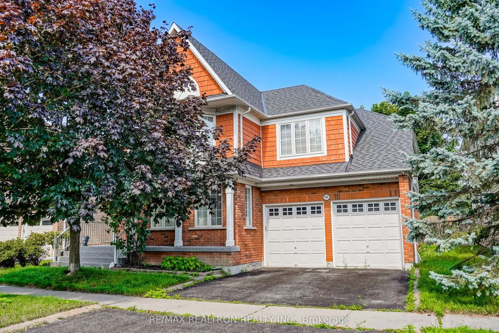 96 Hoile Drive, Ajax