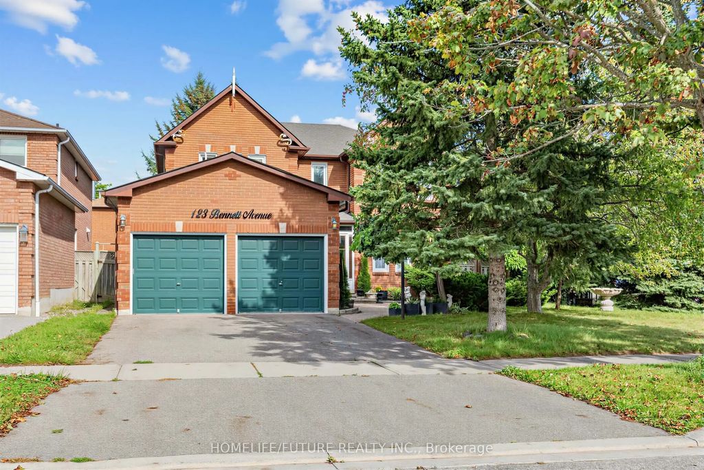 123 Bennett Avenue, Ajax