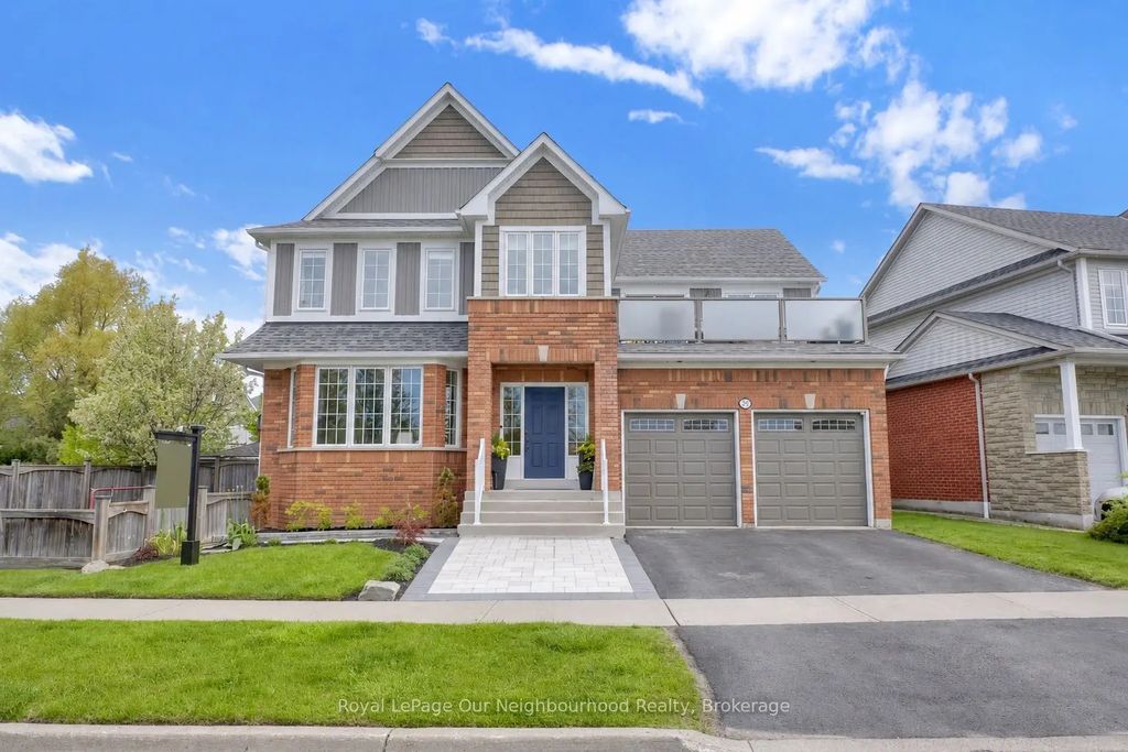 977 Audley Road S, Ajax