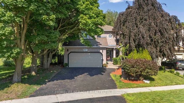 987 Copperfield Drive, Oshawa
