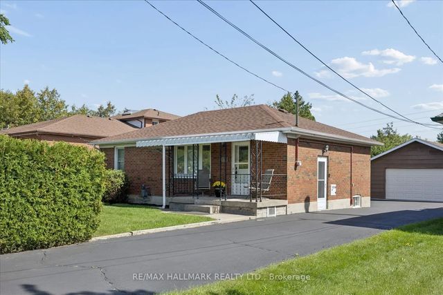 139 Elinor Avenue, Toronto E04