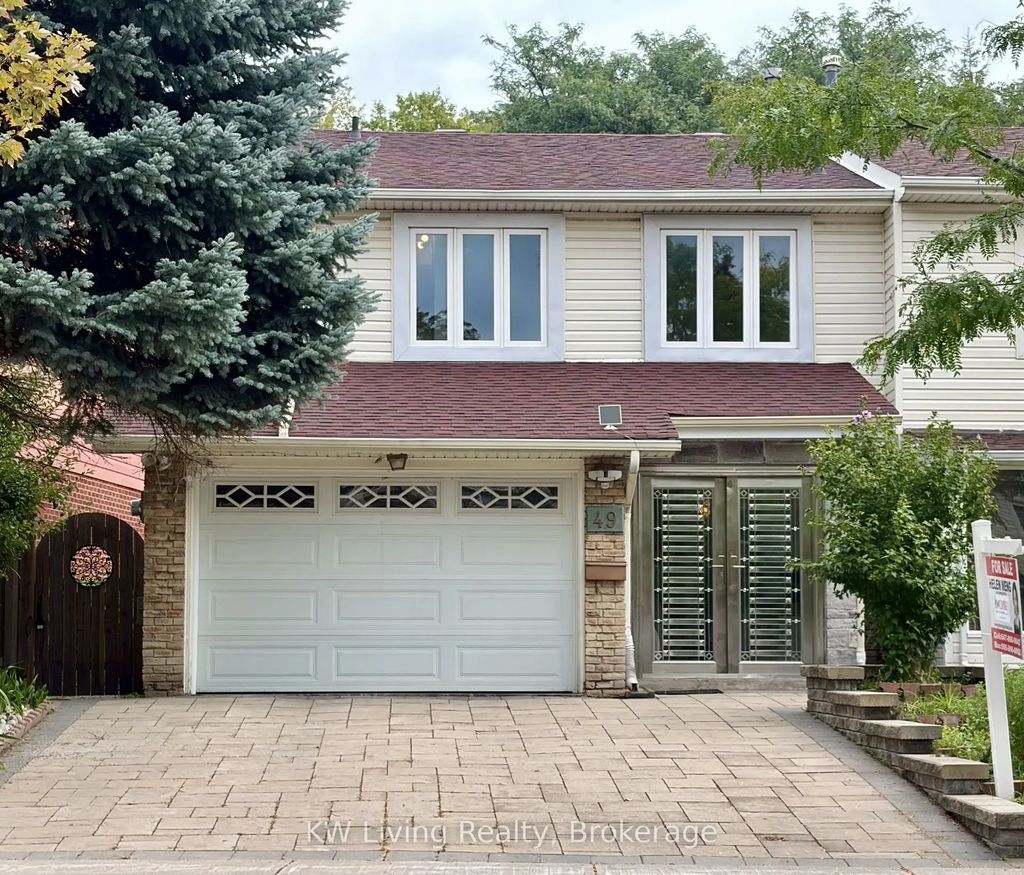 49 Montezuma Trail, Toronto E07