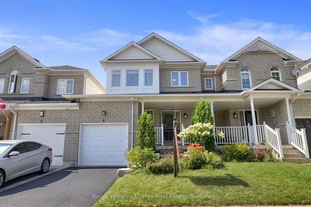 4 Primeau Avenue, Whitby