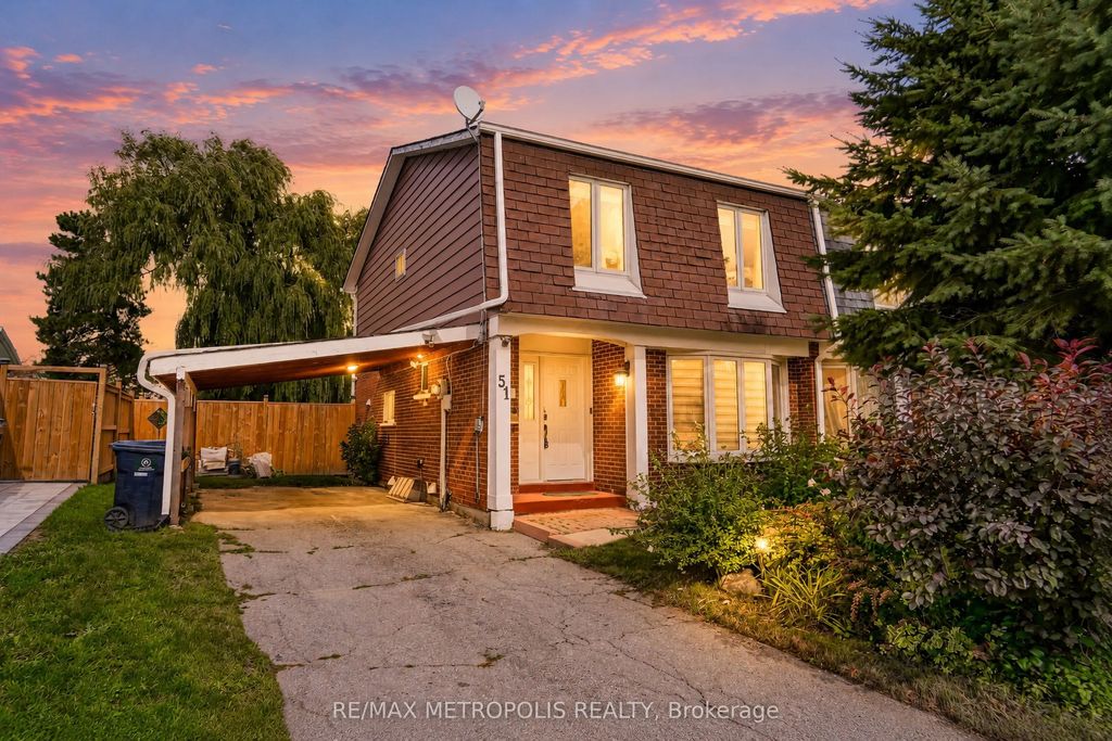 51 Nahanni Terrace Main & Upper, Toronto E11