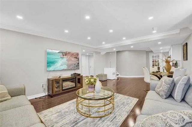 2420 Moonlight Crescent Basement, Pickering