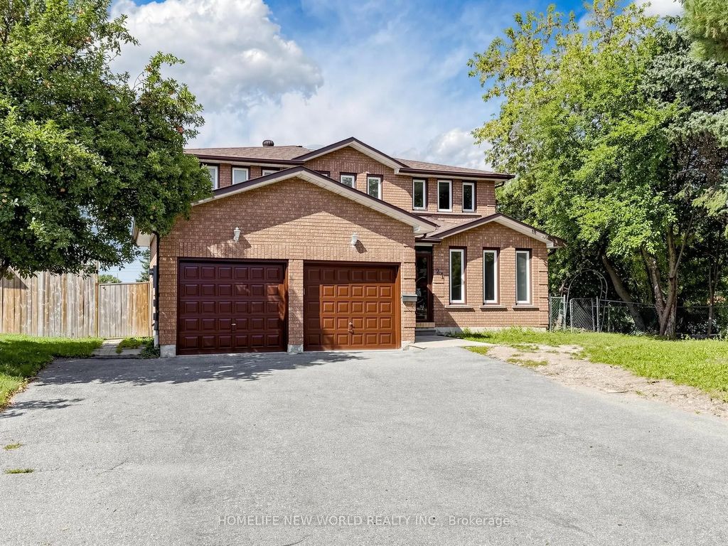 21 Lovekin Grove, Toronto E05