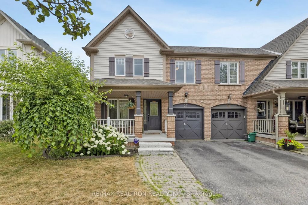 27 Haverhill Crescent, Whitby