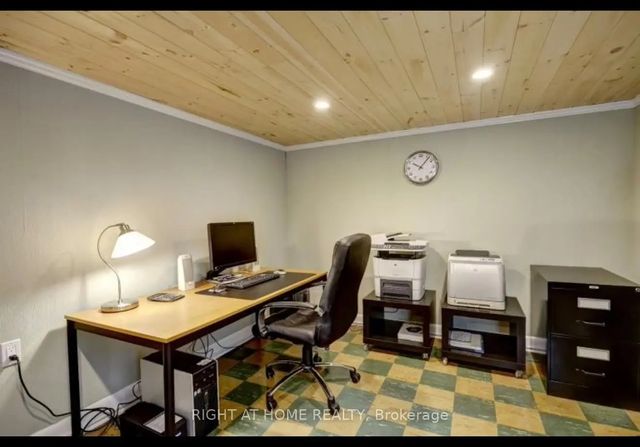 3 Bexhill Avenue Basement, Toronto E04