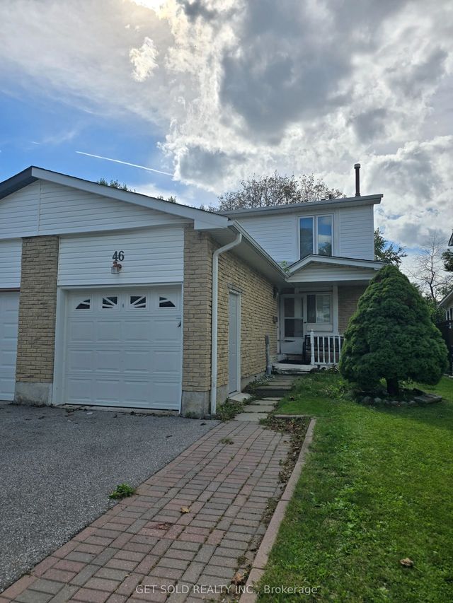 46 Red River Crescent, Toronto E11