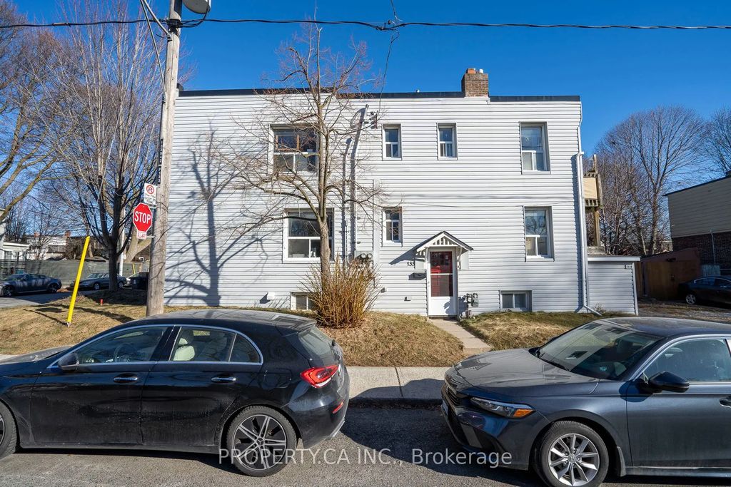 133 Drayton Avenue, Toronto E02