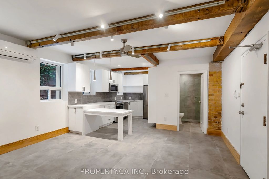 97 Lee Avenue #8, Toronto E02