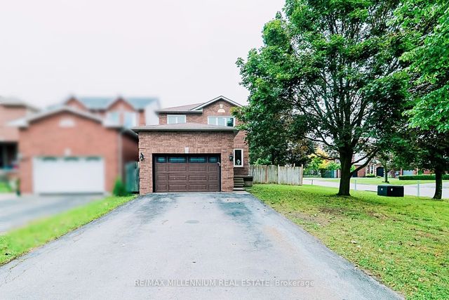 70 Fry Crescent, Clarington