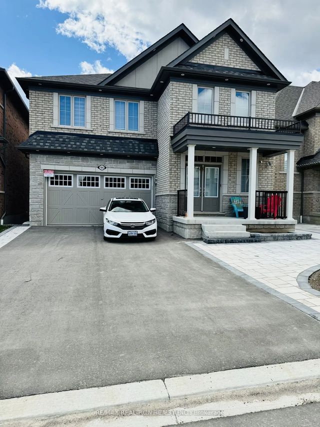 105 Auckland Drive, Whitby