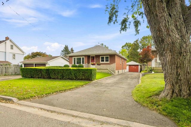 285 Muriel Avenue, Oshawa