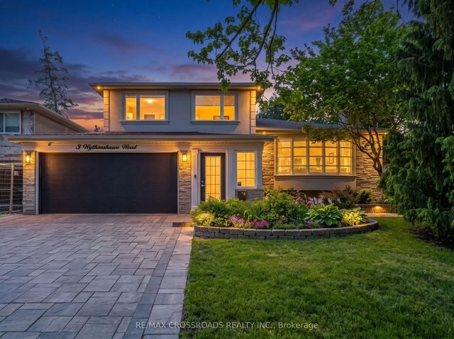 3 Wythenshawe Wood, Toronto E08