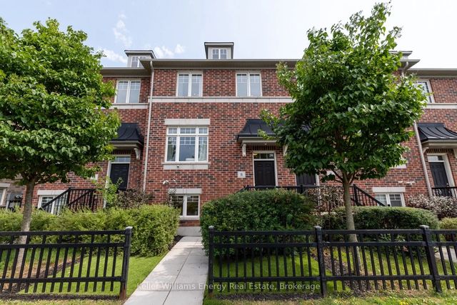 16 Streathern Way, Clarington