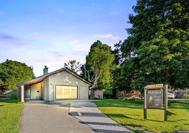 23 Penetang Crescent, Toronto E09