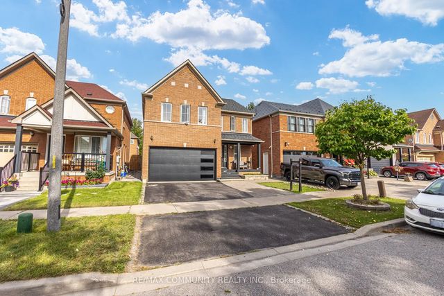 19 Tiller Street, Ajax