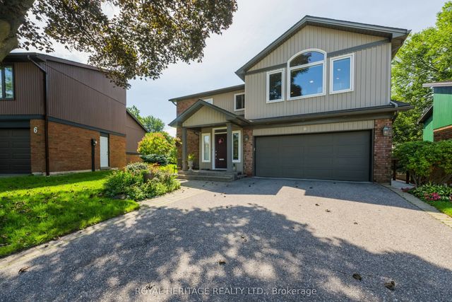 8 Chantrey Court, Toronto E08