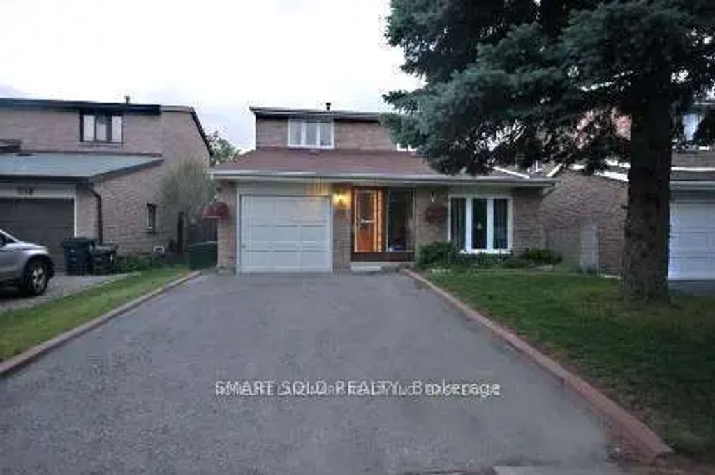 58 Ambercroft Boulevard, Toronto E05