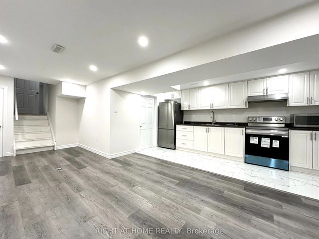 270 Coventry Court, Oshawa