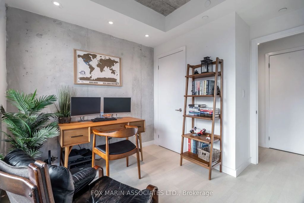 246 Logan Avenue 420, Toronto E01
