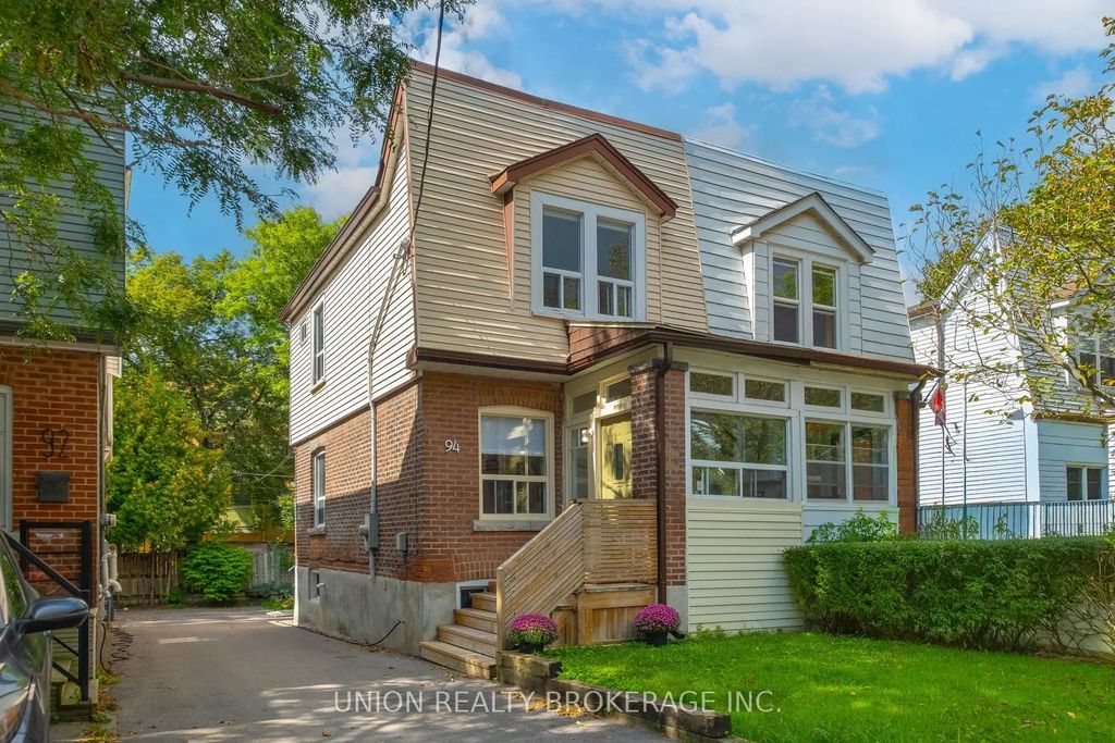 94 Hiltz Avenue, Toronto E01