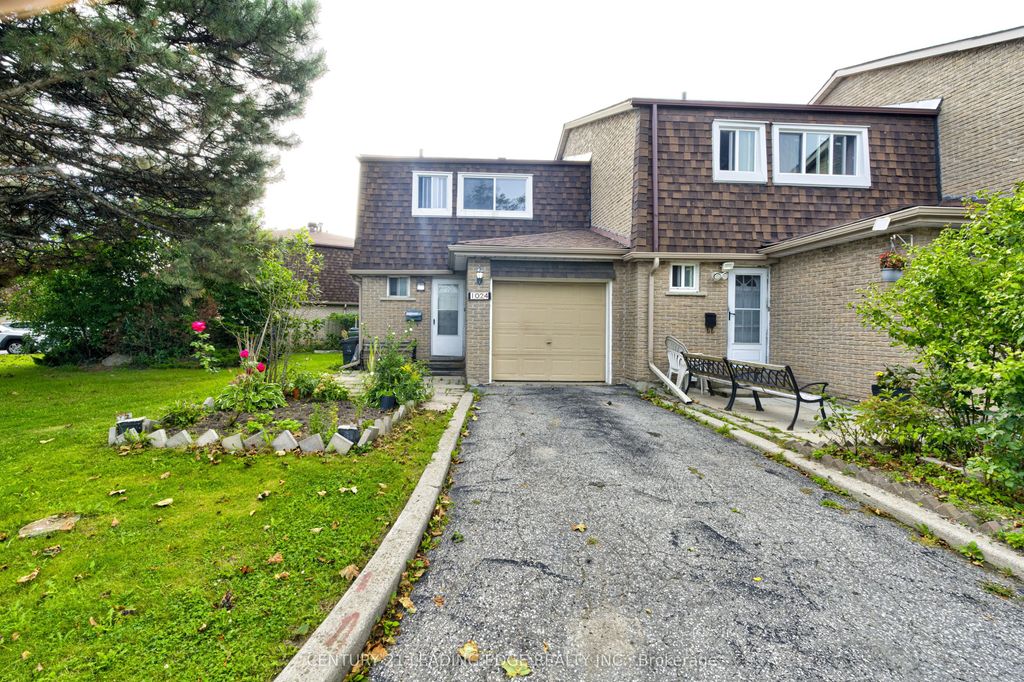 1024 Bridletowne Circle, Toronto E05