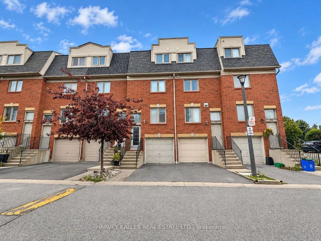 1635 Pickering Parkway 54, Pickering