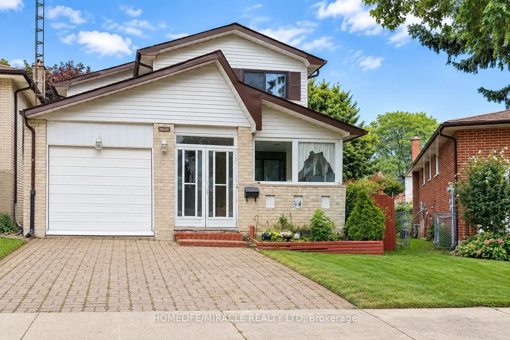 19 Shademaster Court, Toronto E11