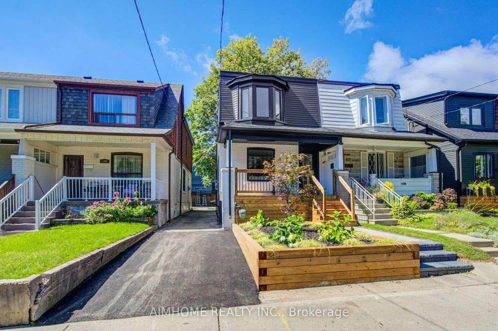 110 Bastedo Avenue, Toronto E02
