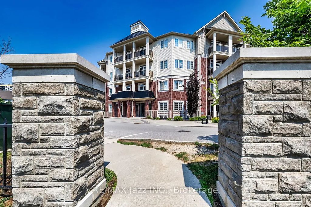 84 Aspen Springs Drive 116, Clarington