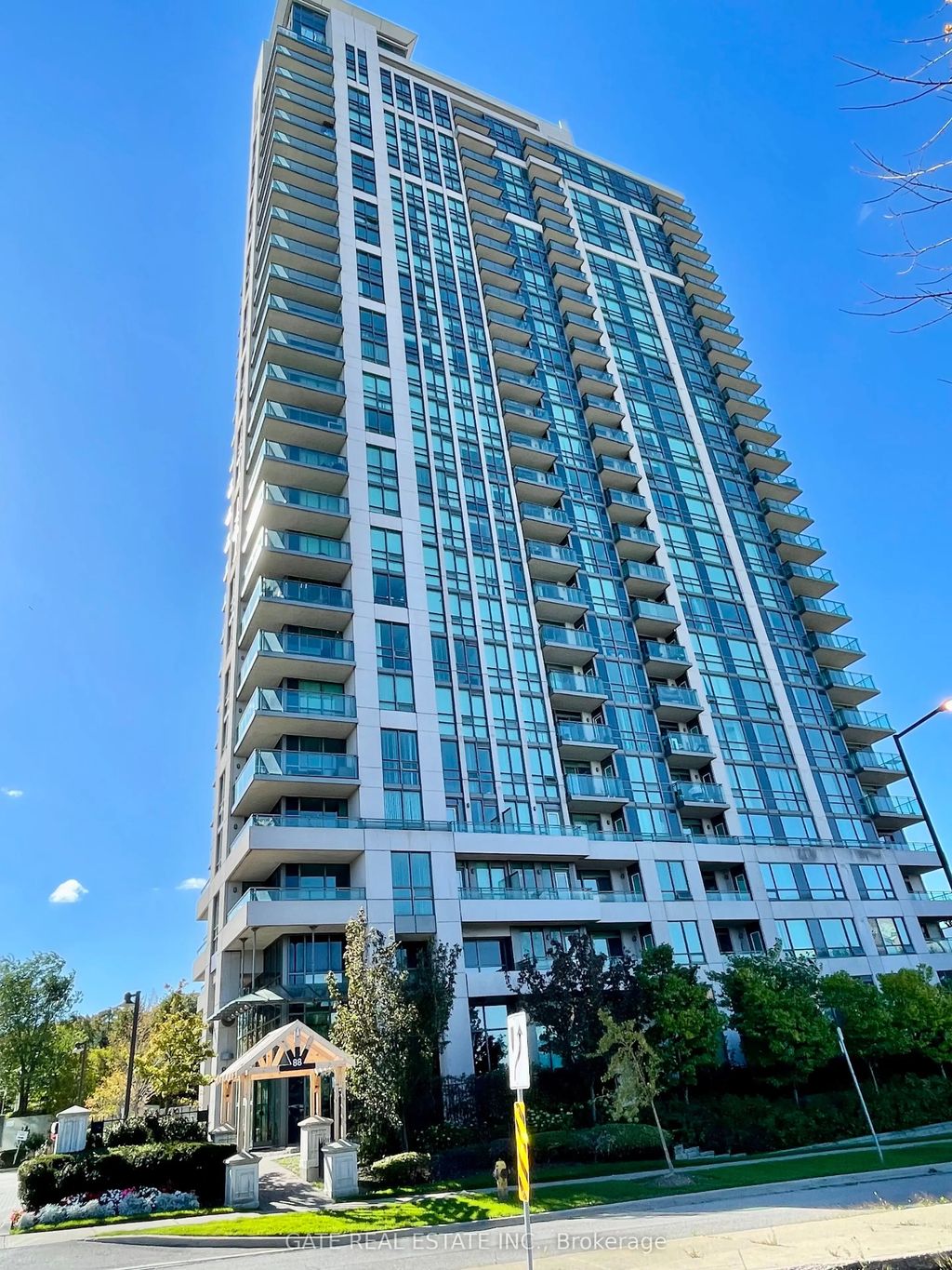 88 Grangeway Avenue 308, Toronto E09