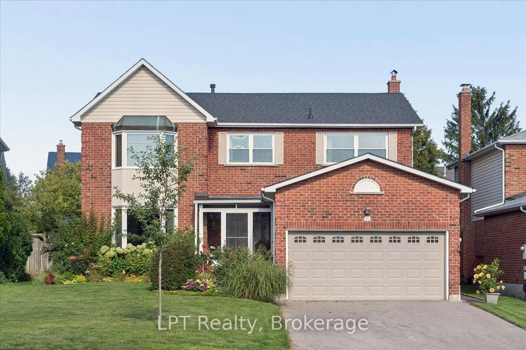 22 Ennisclare Place, Whitby
