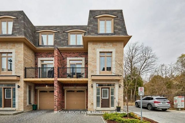6 Seagrave Lane, Ajax