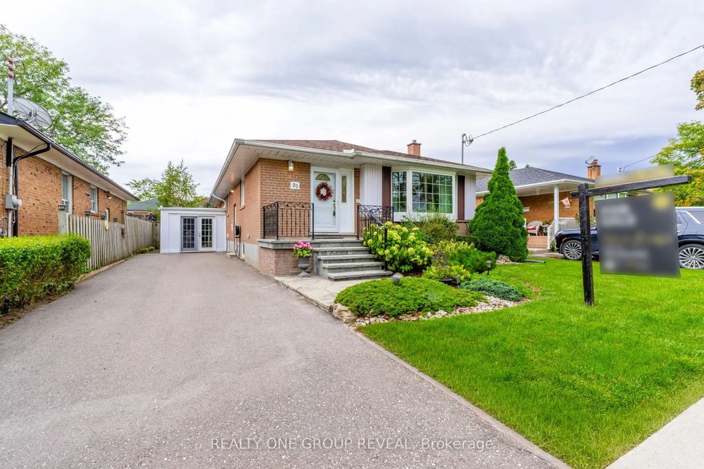 20 Basildon Crescent, Toronto E08