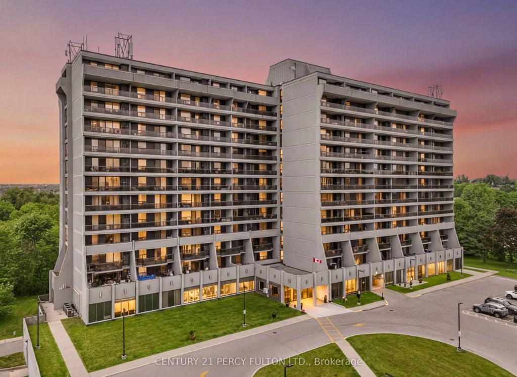 92 Church Street S 511, Ajax