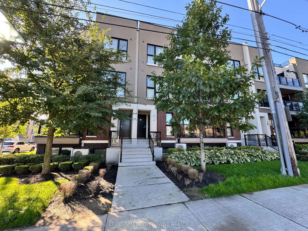 8835 Sheppard Avenue E 324, Toronto E11