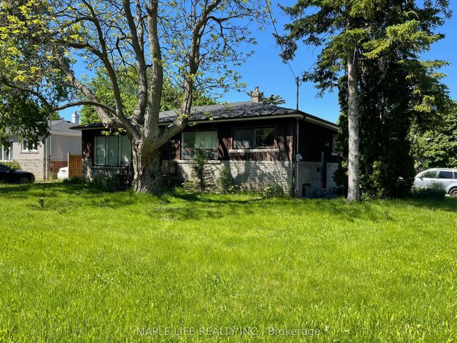 147 Earlton Road, Toronto E05