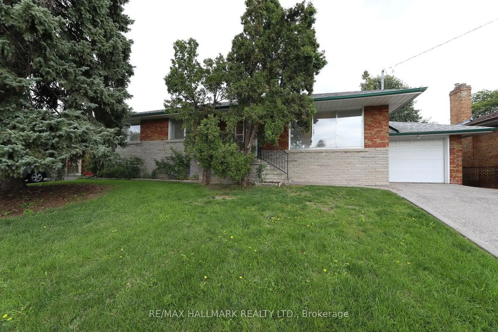41 Commons Drive, Toronto E05