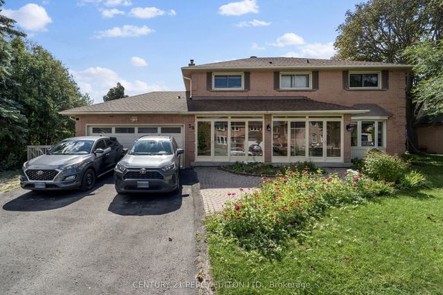 58 Love Crescent, Ajax