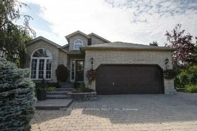 153 Niagara Drive Main Level,, Oshawa