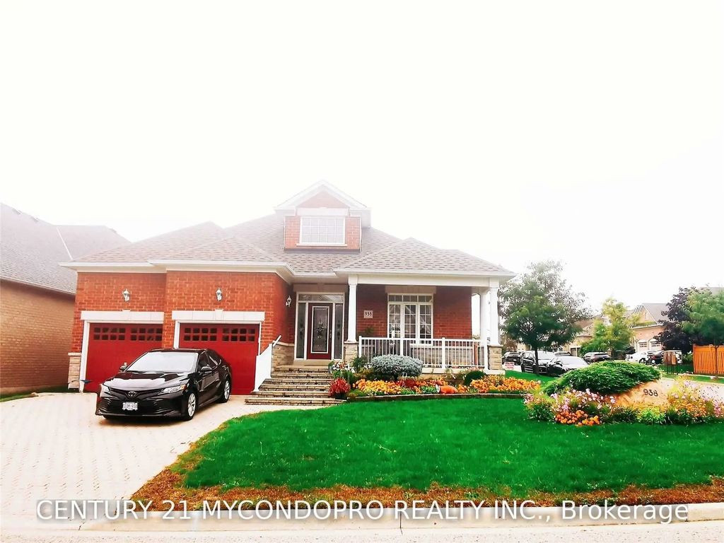 938 Red Deer Avenue, Oshawa