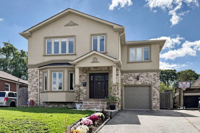 11 Bellvare Crescent, Toronto E04